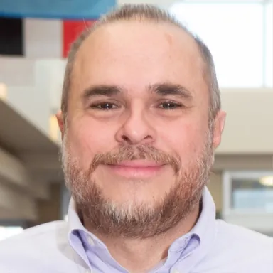 Dr. Carlos Campabadal